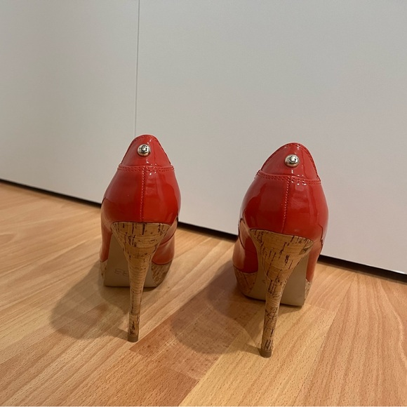 Guess Red Stiletto Pumps Heels Cork - Picture 2 of 11